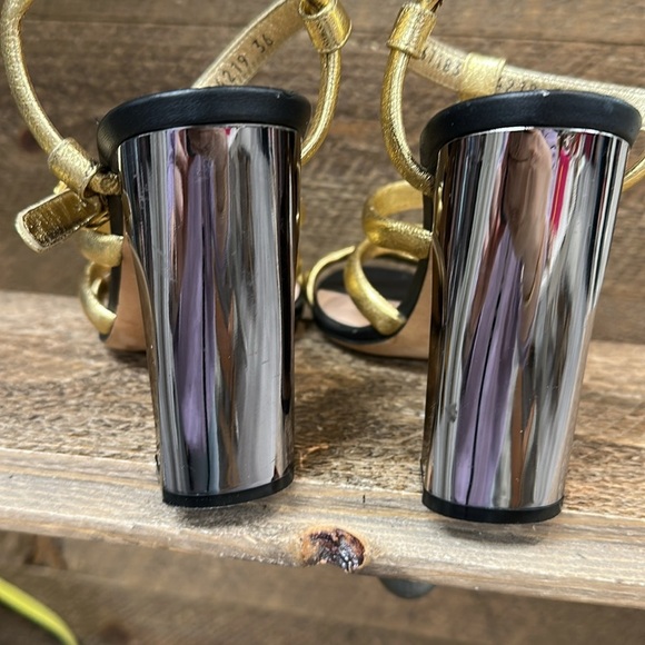 Alexander McQueen - Sandal pelle s. Cuoio gold - Picture 5 of 8